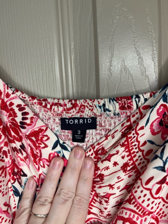 Torrid 3 Red and Cream Floral Print Maxi Dress with wrap front opening, flowy - Picture 3 of 7